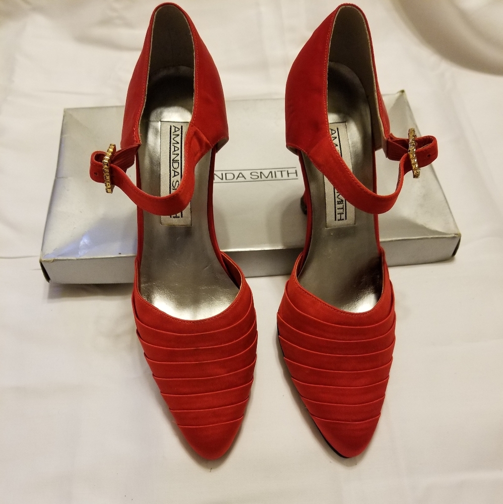 Amanda Smith - image 1